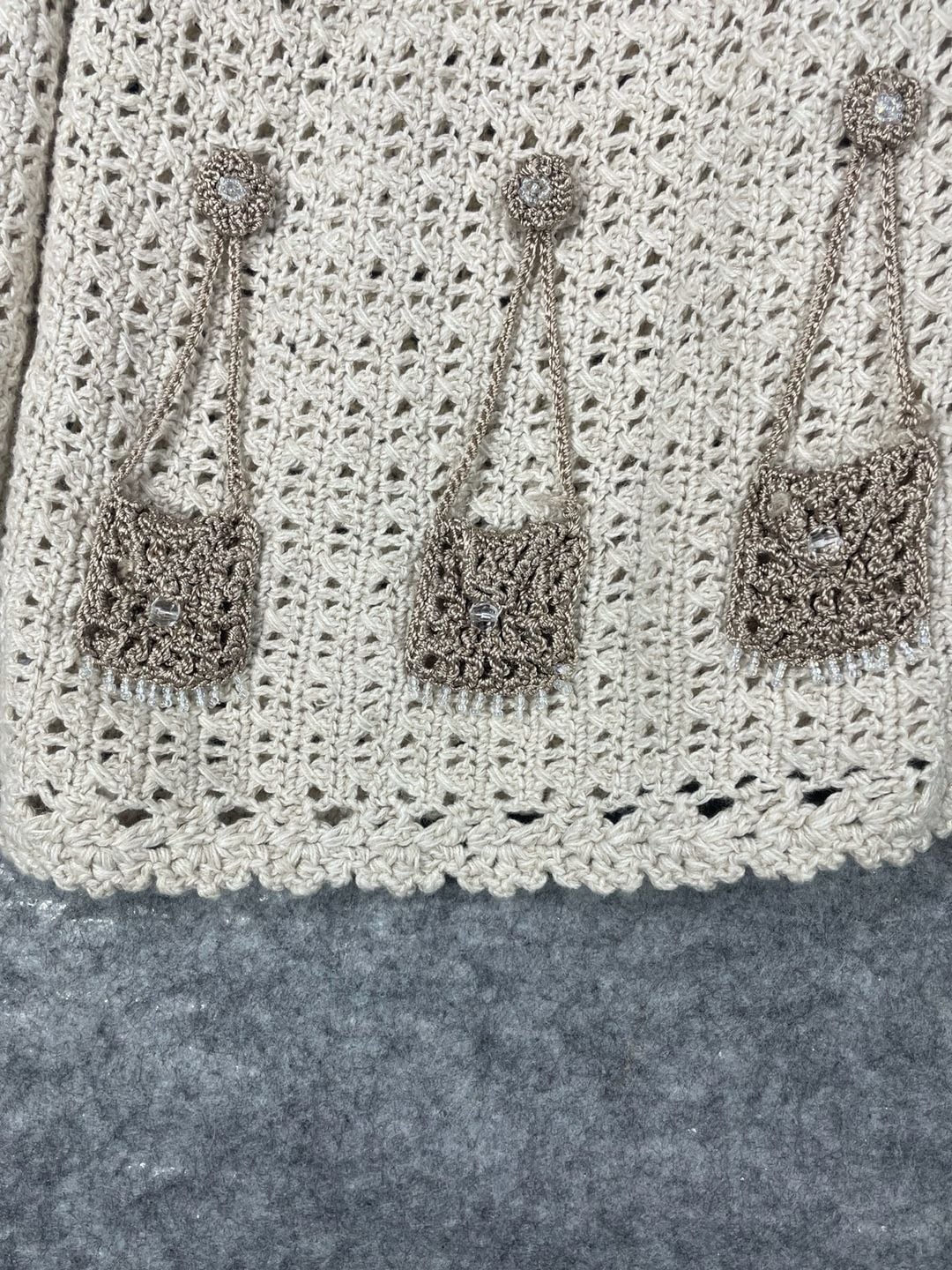 Vintage Mandal Bay Cream Crochet Knit Purse Applique Cardigan 9