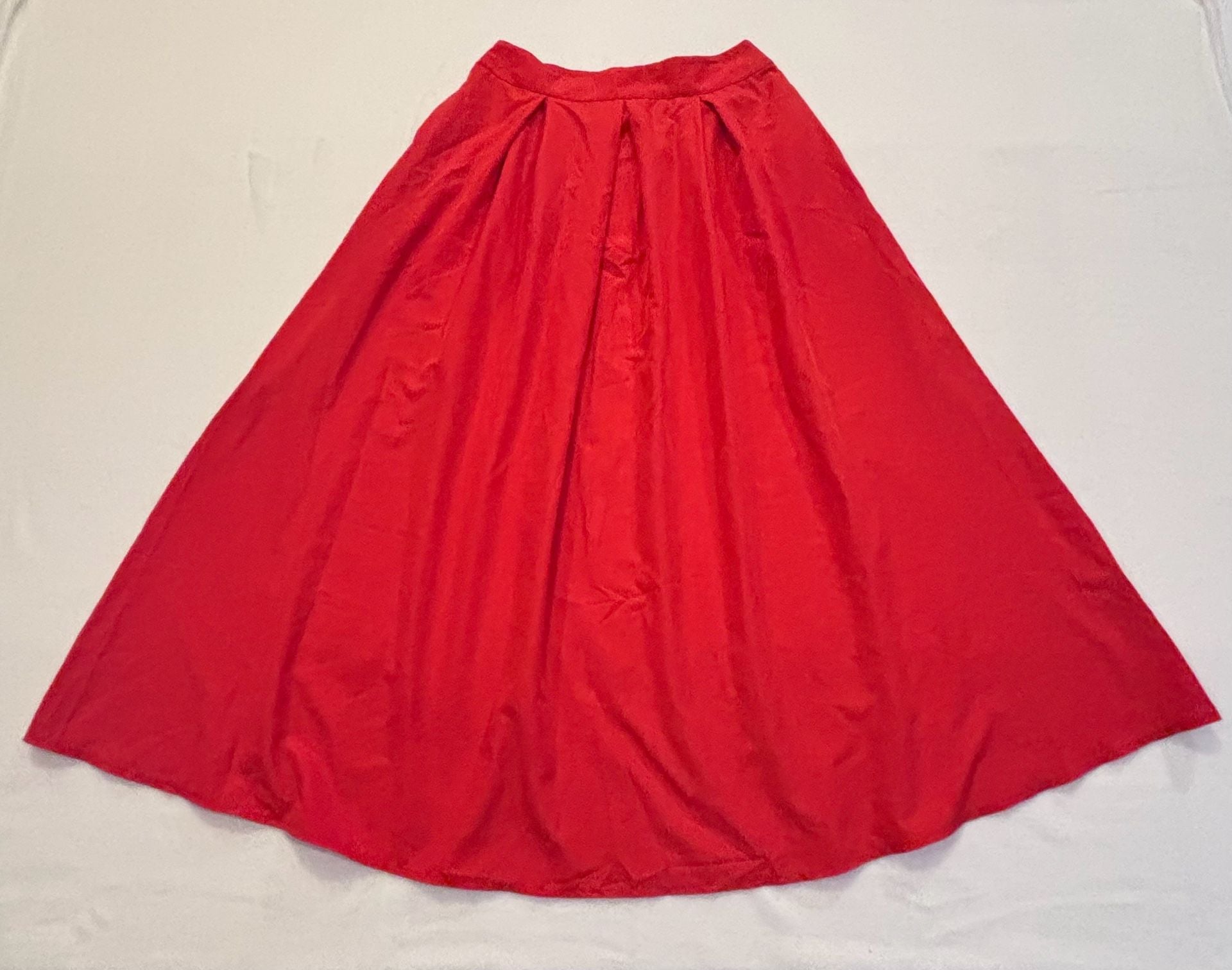 SHEIN Red Pleated Midi Skirt Size US 6 2
