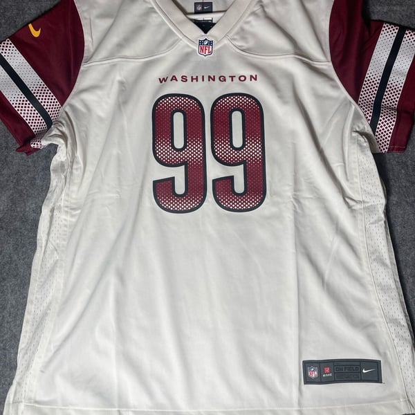 Washington Commanders Nike Womens Jersey Chase Young 99 On Field