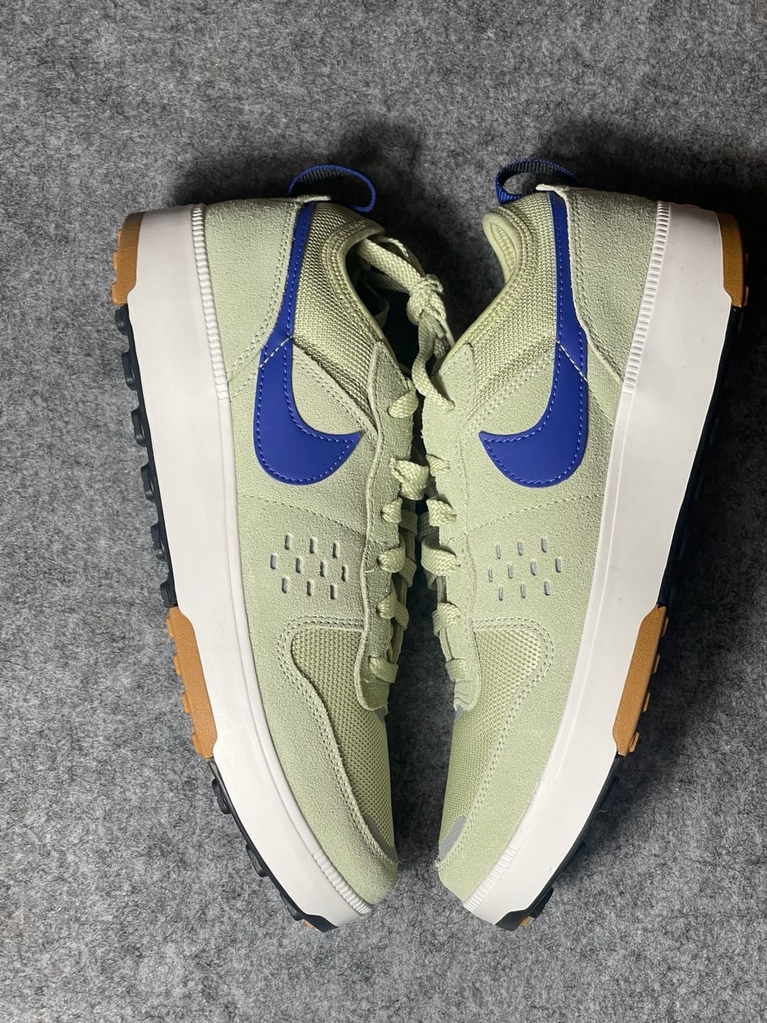 Nike C1TY Big Kids' Shoes Olive Aura HQ0028-301 Size 6.5Y 5