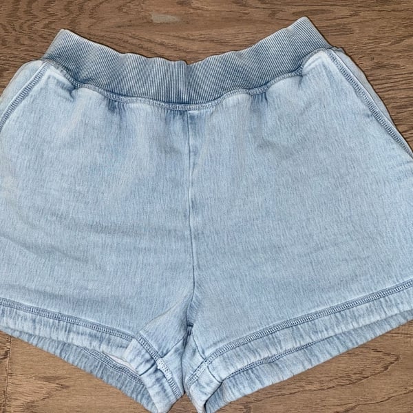 XS Aerie Daydream Denim Stretch Short