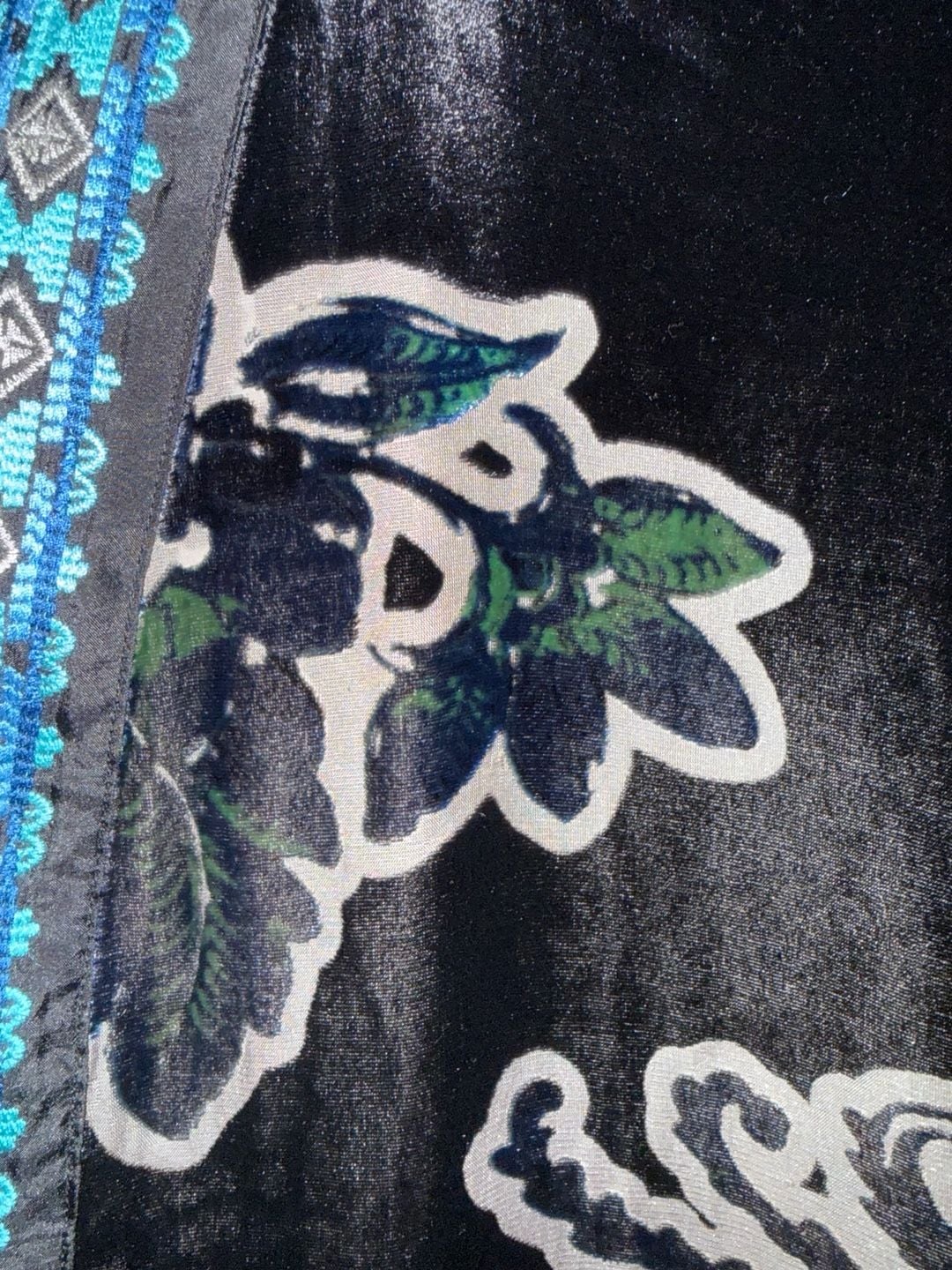 Johnny Was Merham Monade Burnout Velvet Kimono Size S Navy Floral NWT 6