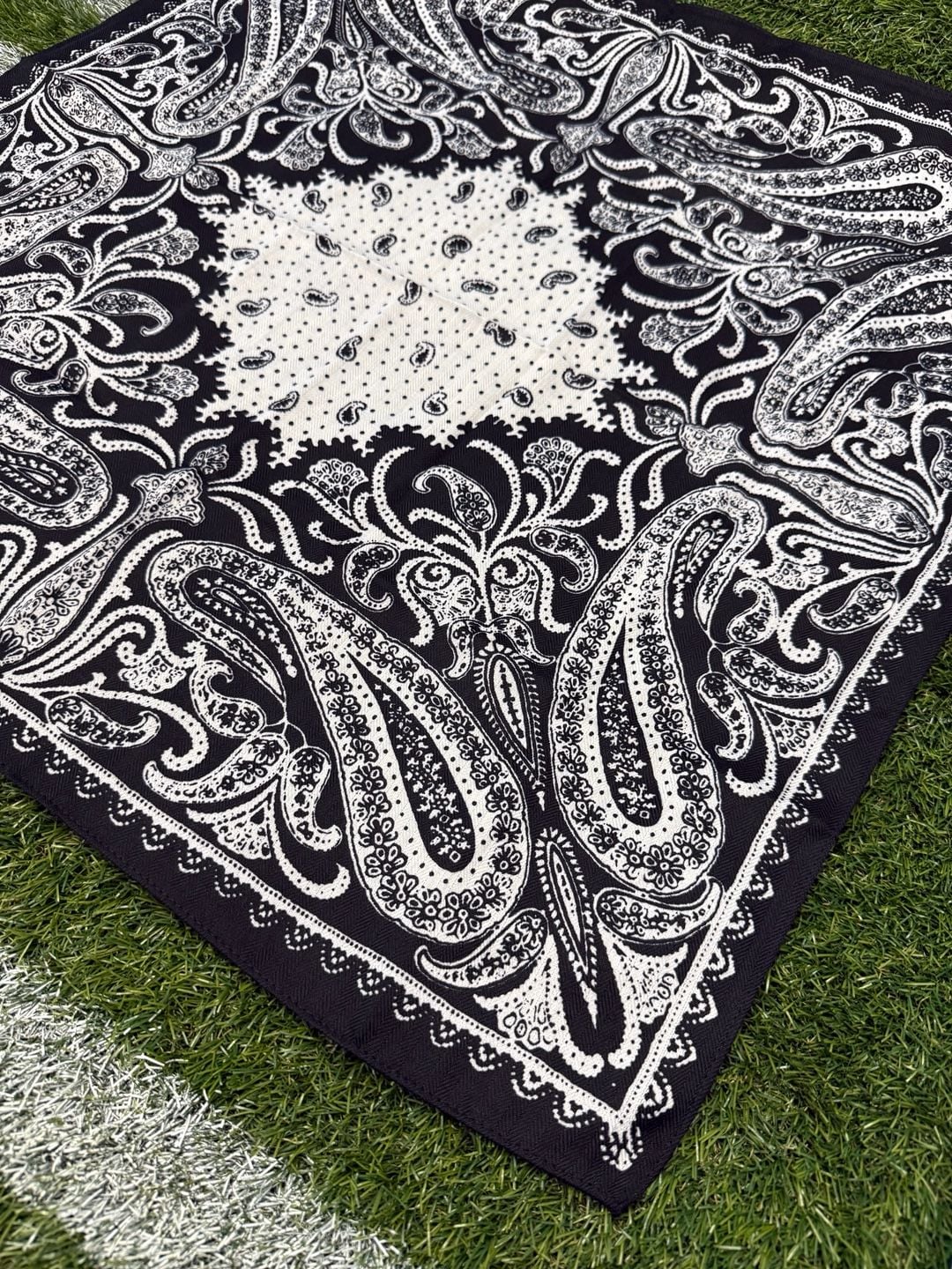 Black and White Paisley Print Silk-Like Square Head Scarf Bandana 27.5" 5