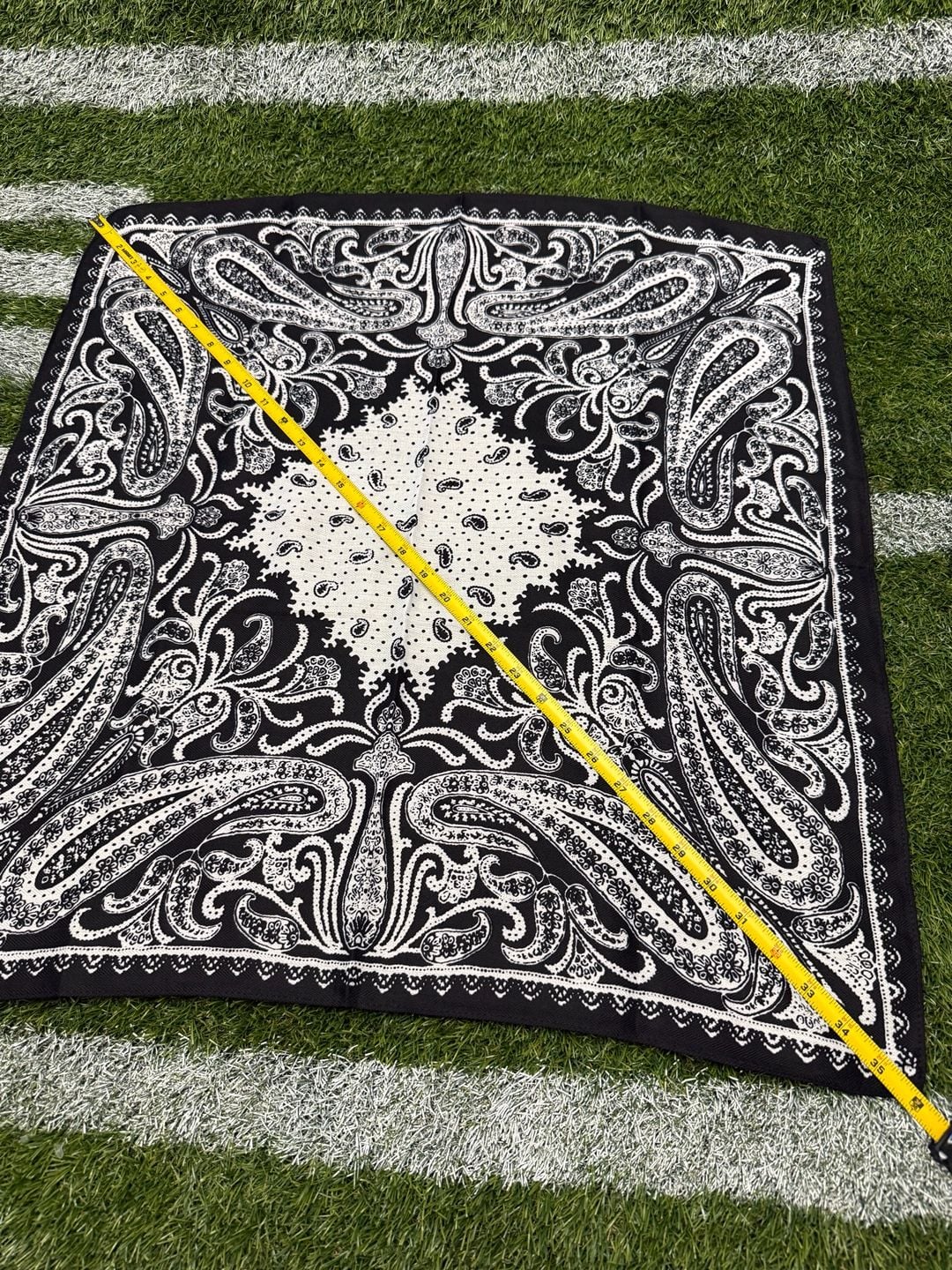 Black and White Paisley Print Silk-Like Square Head Scarf Bandana 27.5" 6