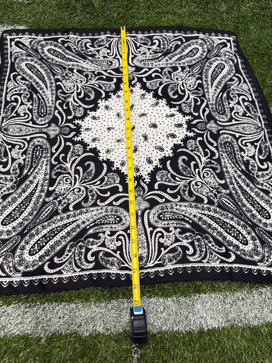 Black and White Paisley Print Silk-Like Square Head Scarf Bandana 27.5" 7