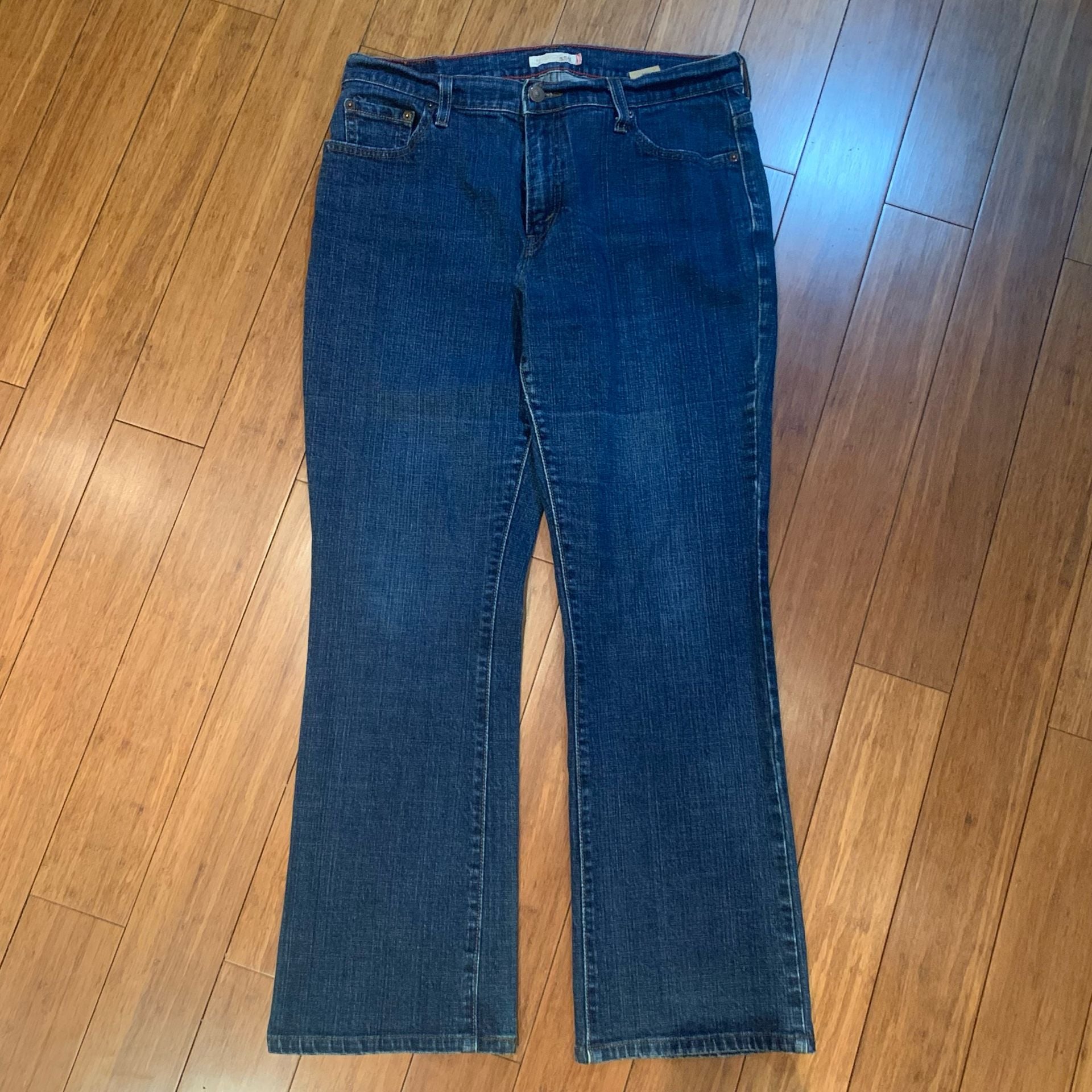 Levi's 550 Relaxed Boot Cut Jeans 2
