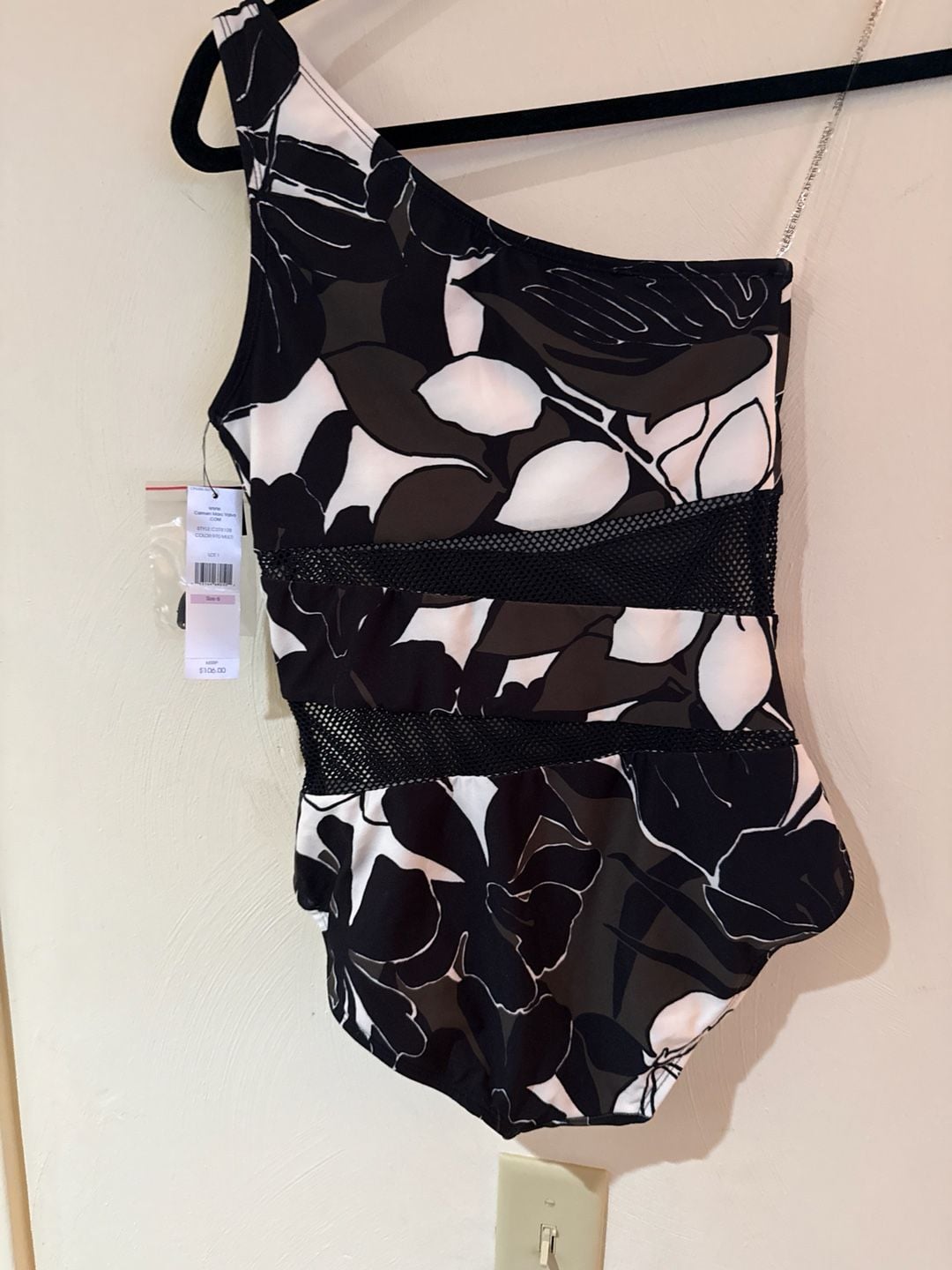 Carmen Marc Valvo Swimsuit Size 6 NWT One Shoulder Mesh Black White Floral $106 7
