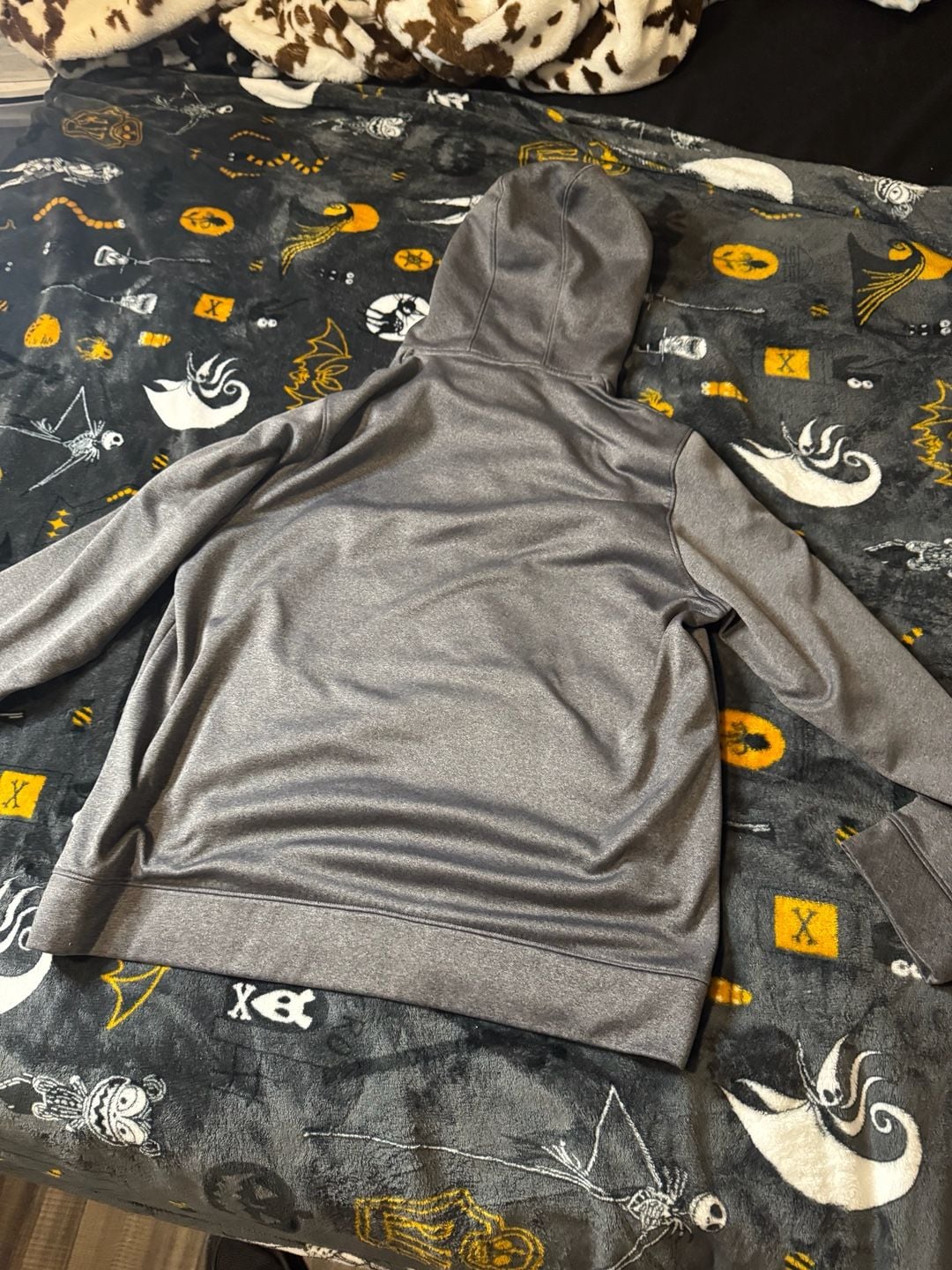 Under Armour Gray and Red Big Logo Loose Fit Hoodie Sweatshirt Size Large 4