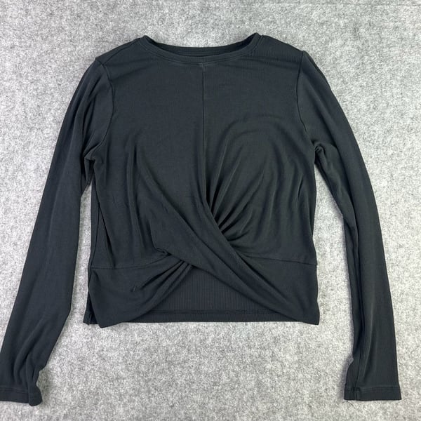 all in motion black wrap top xs • y2k • balletcore • streetwear • athleisure