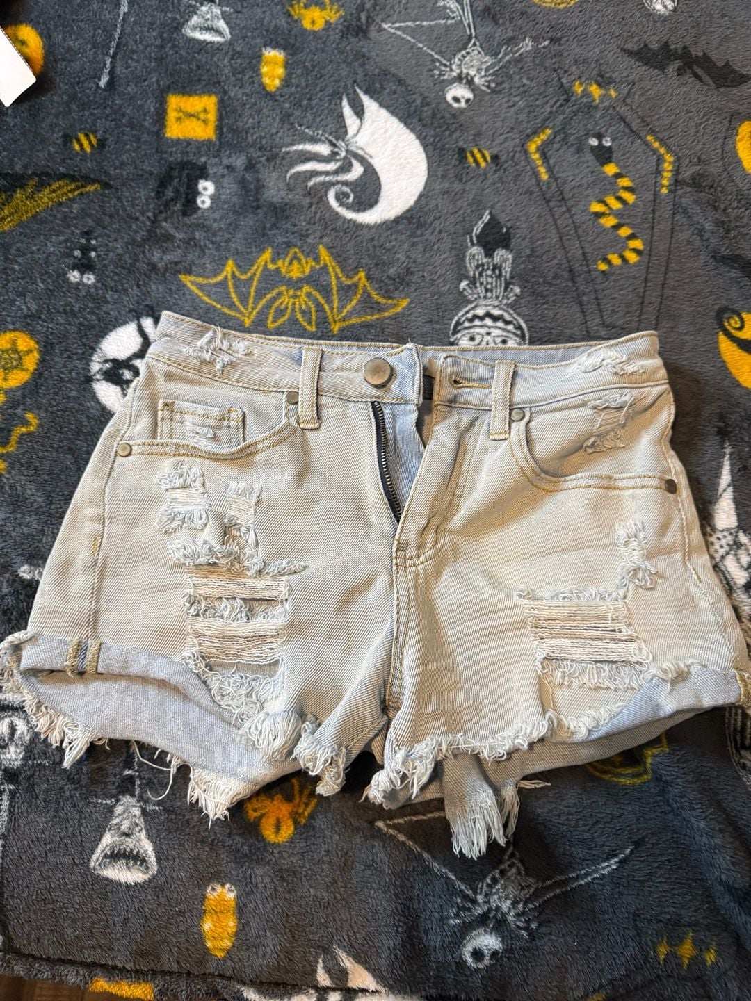 Wonderly Distressed Denim Cutoff Shorts Size 26 2