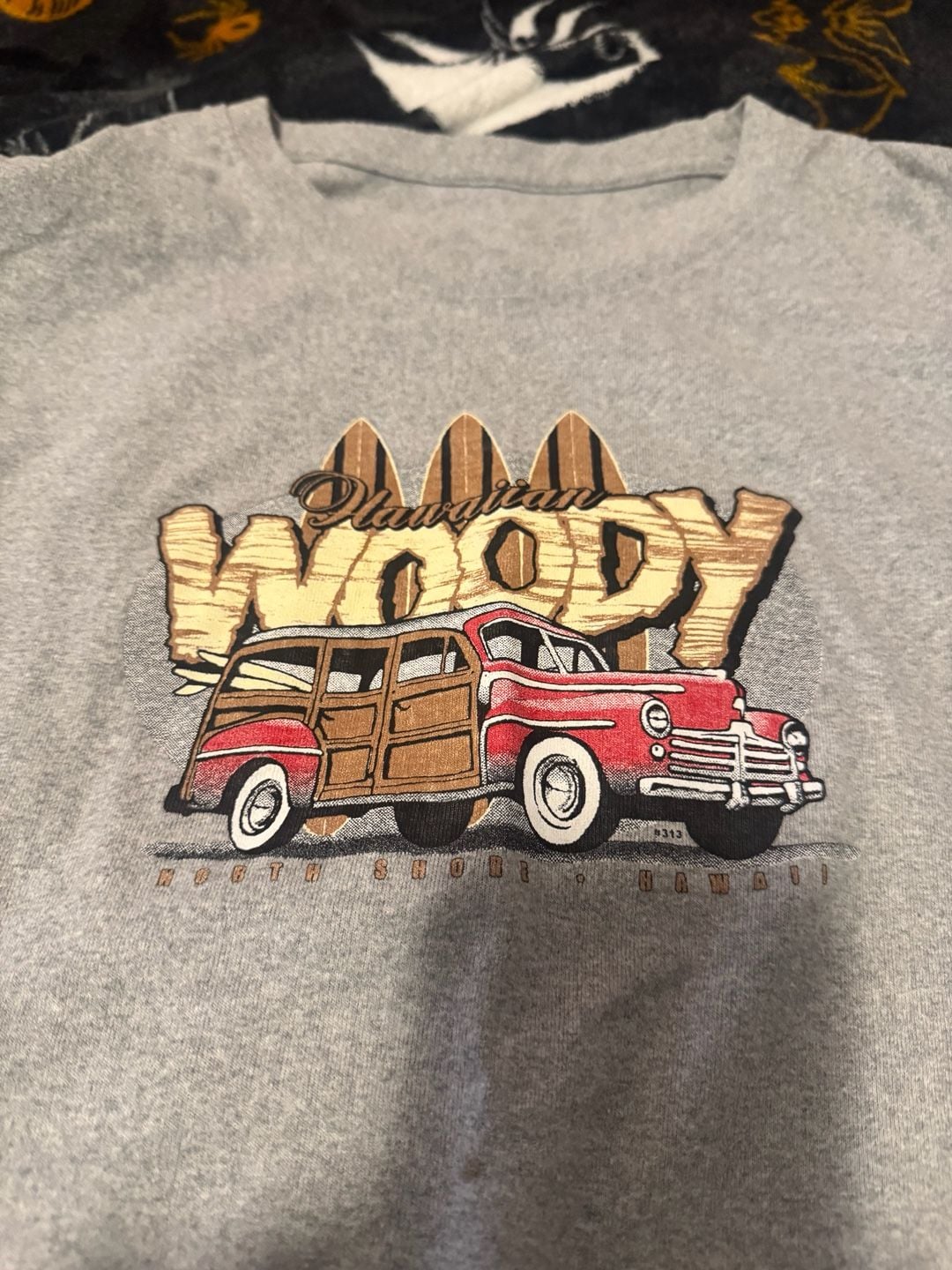 North Shore Hawaii Hawaiian Woody Station Wagon Graphic T-Shirt Gray 3