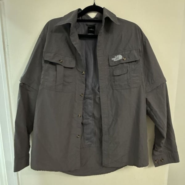 The North Face Men's Grey Long Sleeve Hiking Utility Shirt Size S