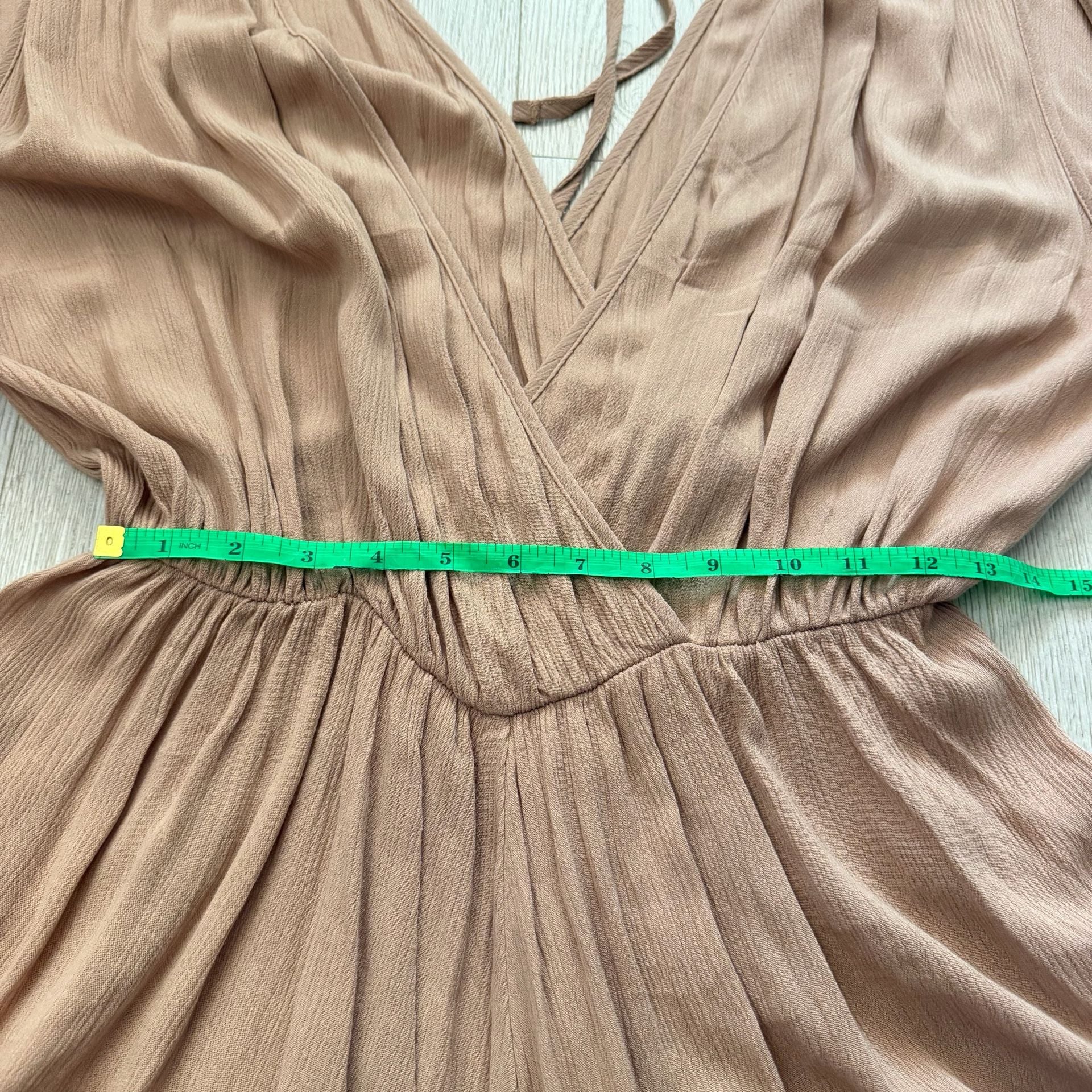 Zenana Peach Woven Crinkle Draped Surplice V-Neck Romper Size L 5