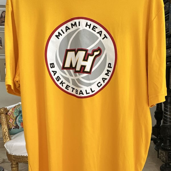 Miami Heat Basketball Camp T-Shirt Size L