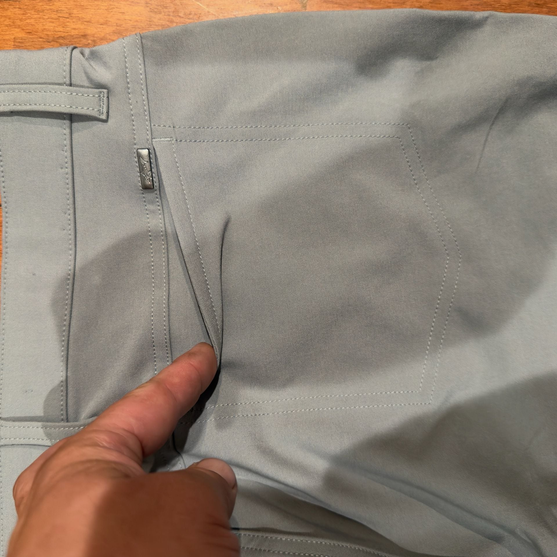Greg Norman Men's Gray Performance Golf Pants Size 36x30 8