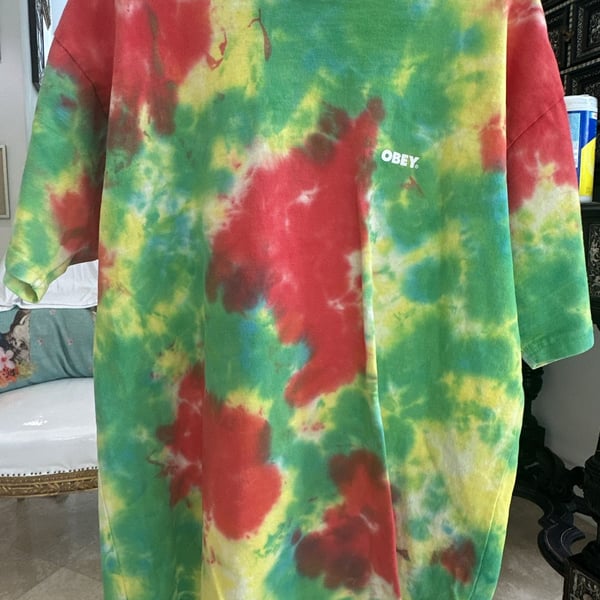 Obey Tie Dye T-Shirt Size M Multicolor Short Sleeve