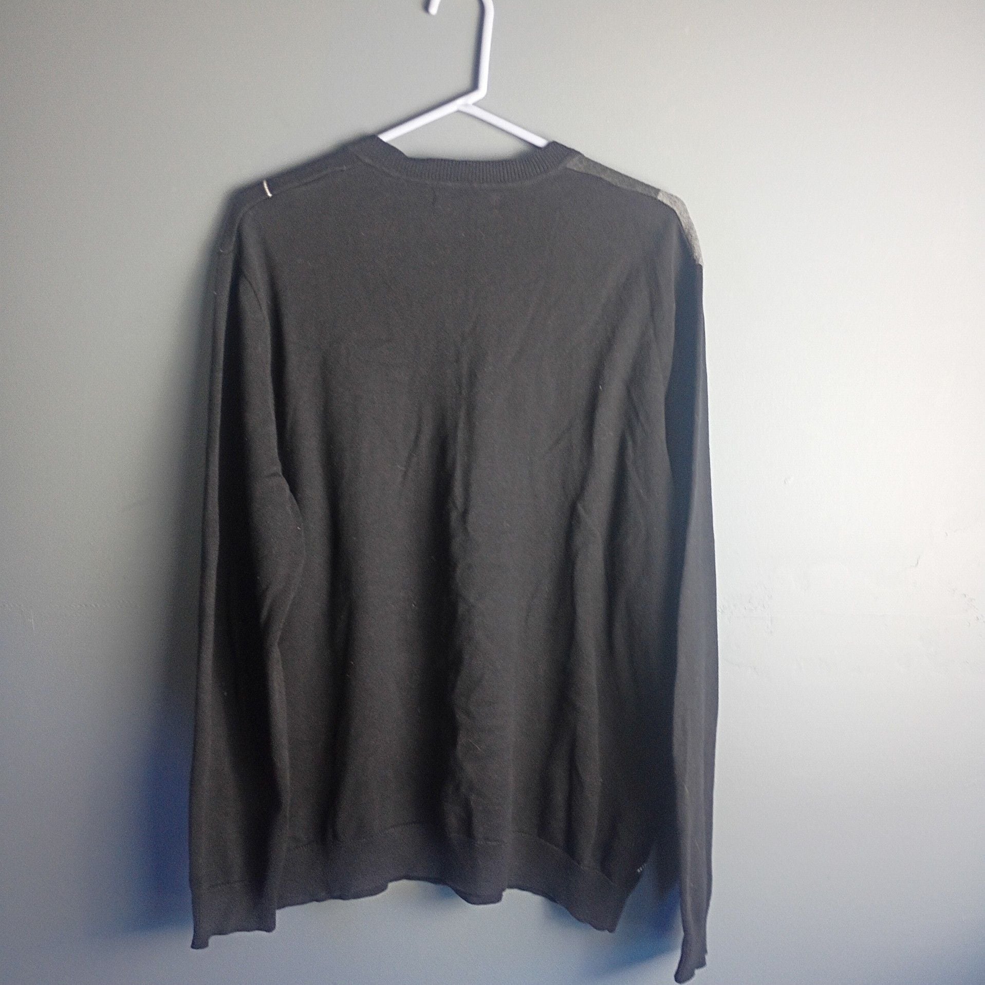 Claiborne Mens Cotton Pullover Long Sleeve V-Neck Argyle Sweater Black Grey 3