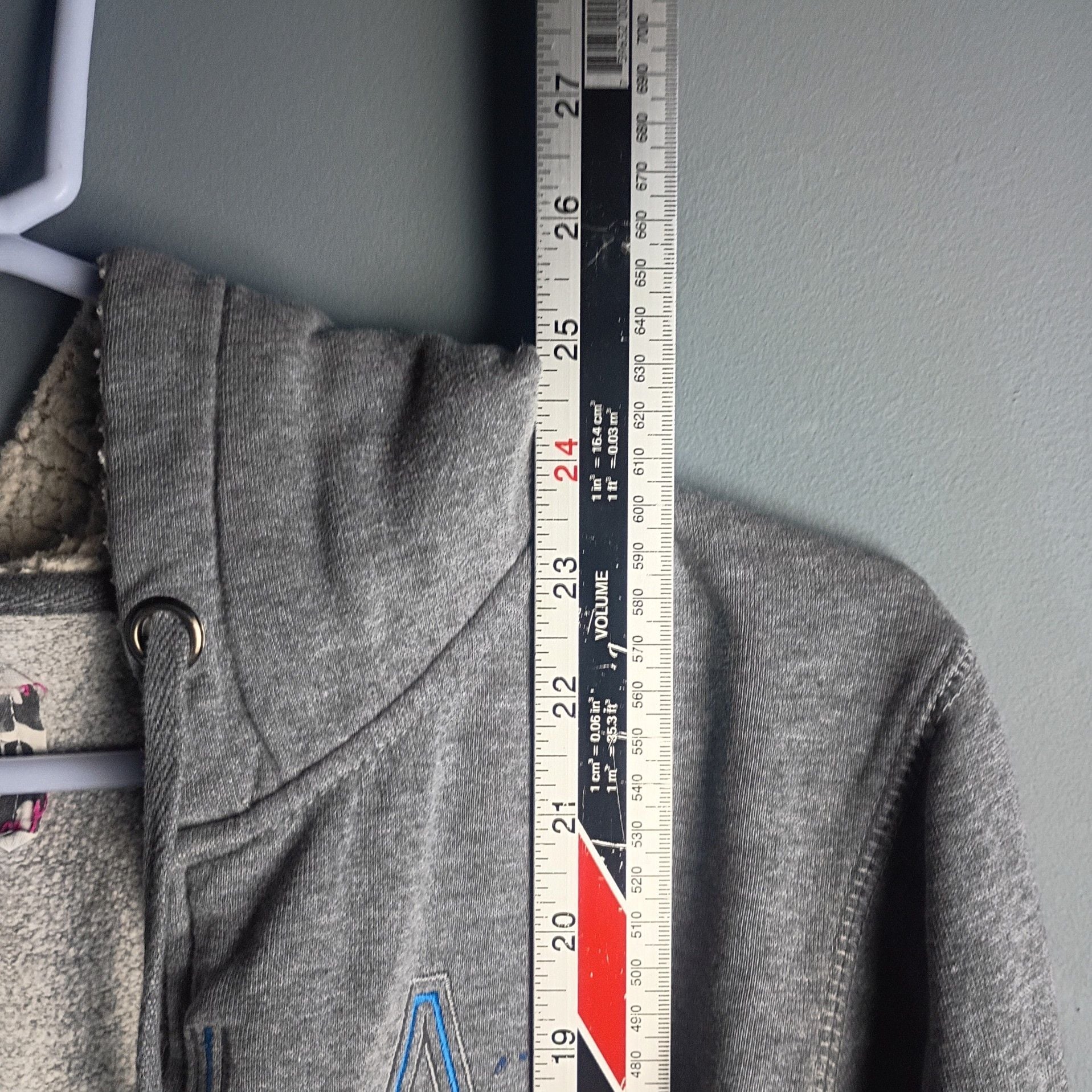 Billabong Gray Sherpa Lined Full Zip Hoodie with Rainbow Wave Graphic 10