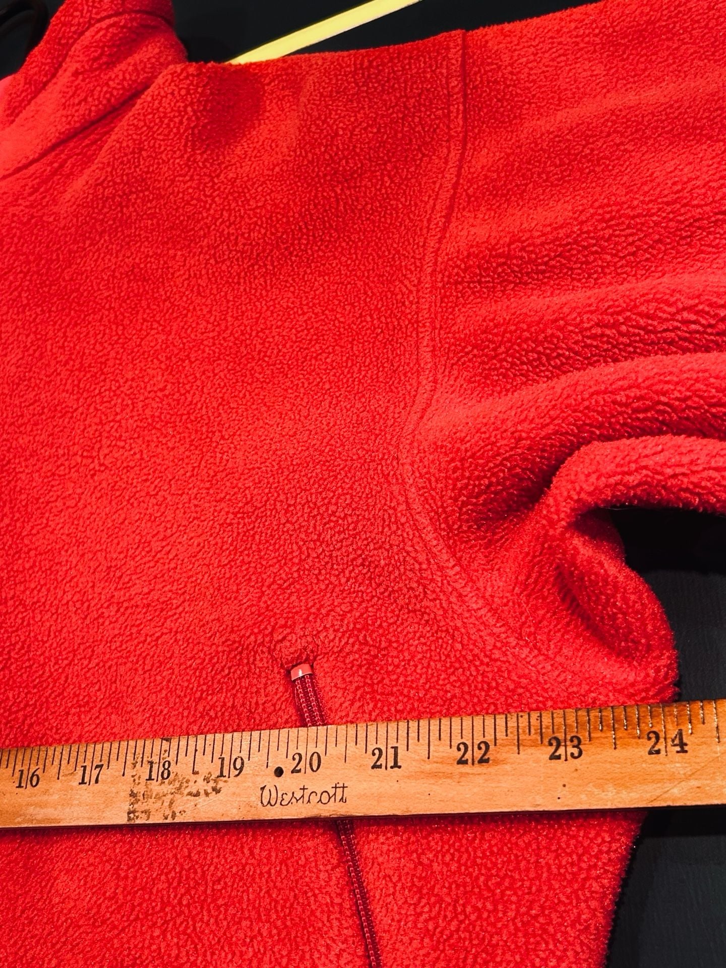 Patagonia Vintage Synchilla Marsupial Fleece Pullover Jacket Size medium/Large Made in USA Magenta 6