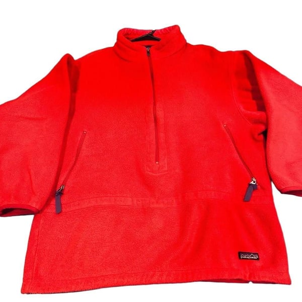 Patagonia Vintage Synchilla Marsupial Fleece Pullover Jacket Size medium/Large Made in USA Magenta