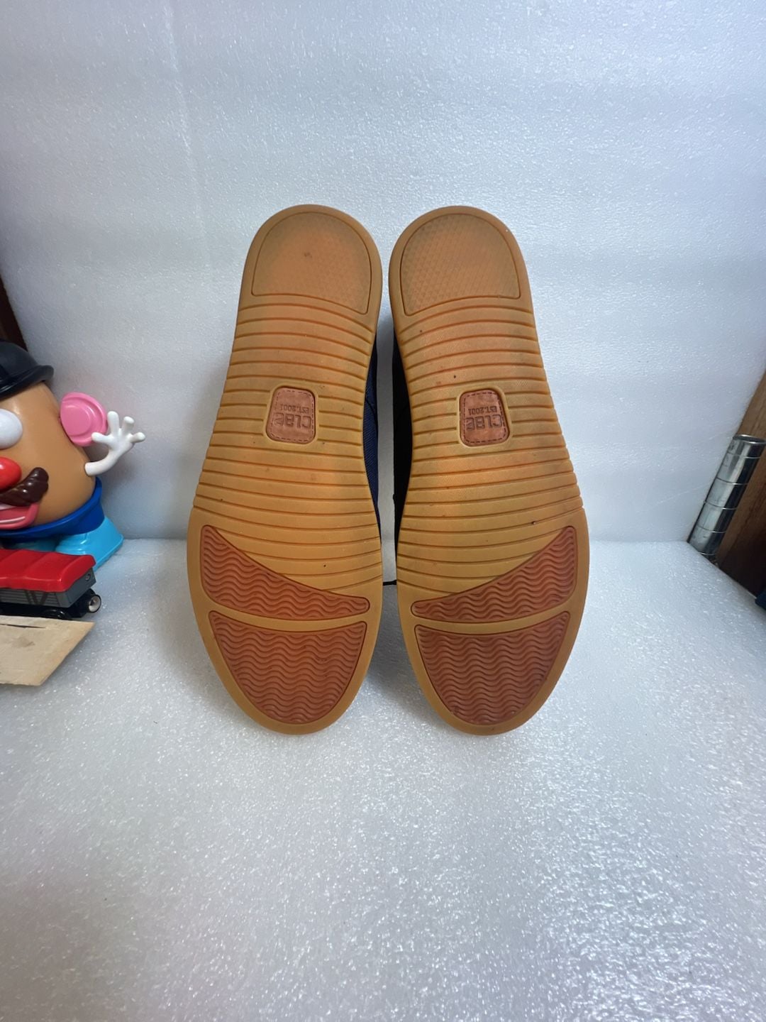 Clae Ellington Textile Deep Navy Canvas Men's Shoes size 9 7