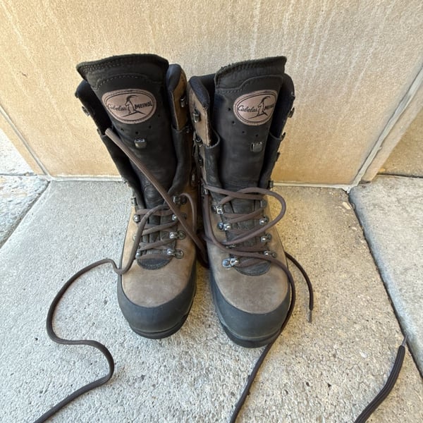 Cabela's Meindl Gore-Tex Waterproof Leather Hiking Hunting Boots Men's Size 8.5