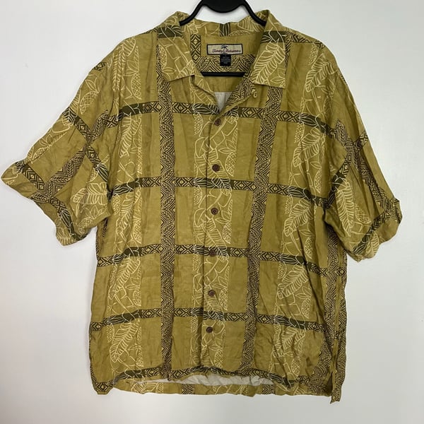 Tommy Bahama 100% Silk Olive Green Tropical Print Button Up Shirt Size Large