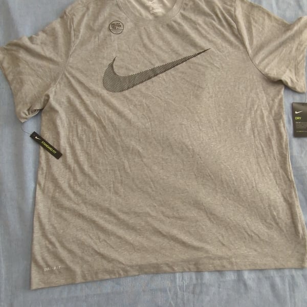 Nike Grey Heather Dri-FIT Swoosh Training T-Shirt