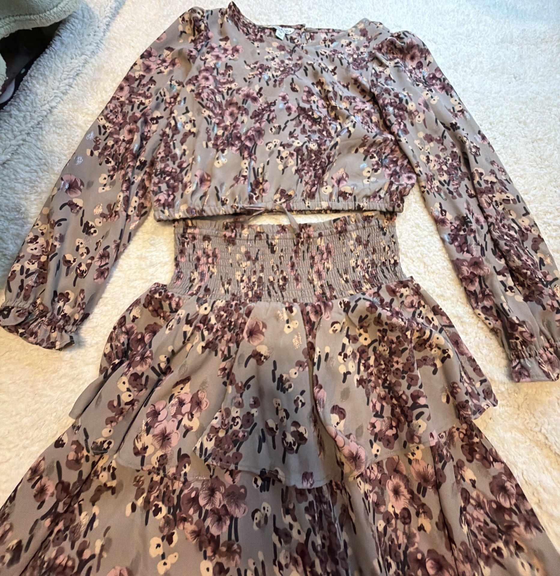 Pippa & Julie Girls Floral Sparkle Crop Top and Tiered Skirt Two-Piece Set Size 14 3