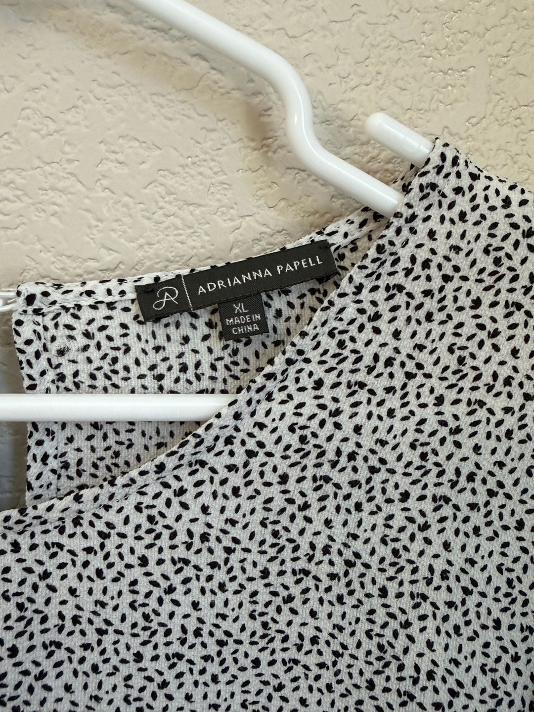 Adrianna Papell Black and White Print Blouse Size XL 4