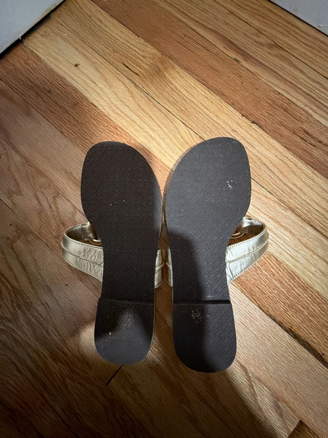 Lilly Pulitzer Mckim Wedge Sandal Gold Metallic size 6 4