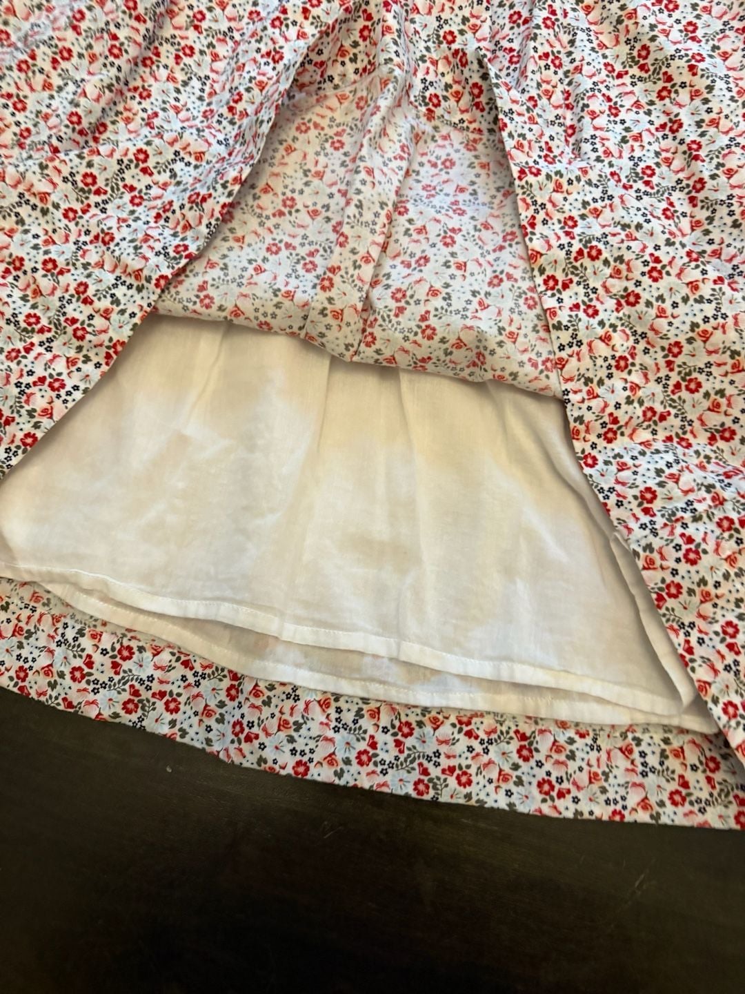 Nordstrom Red and White Floral Smocked Flutter Sleeve Dress Size 7 girls  8