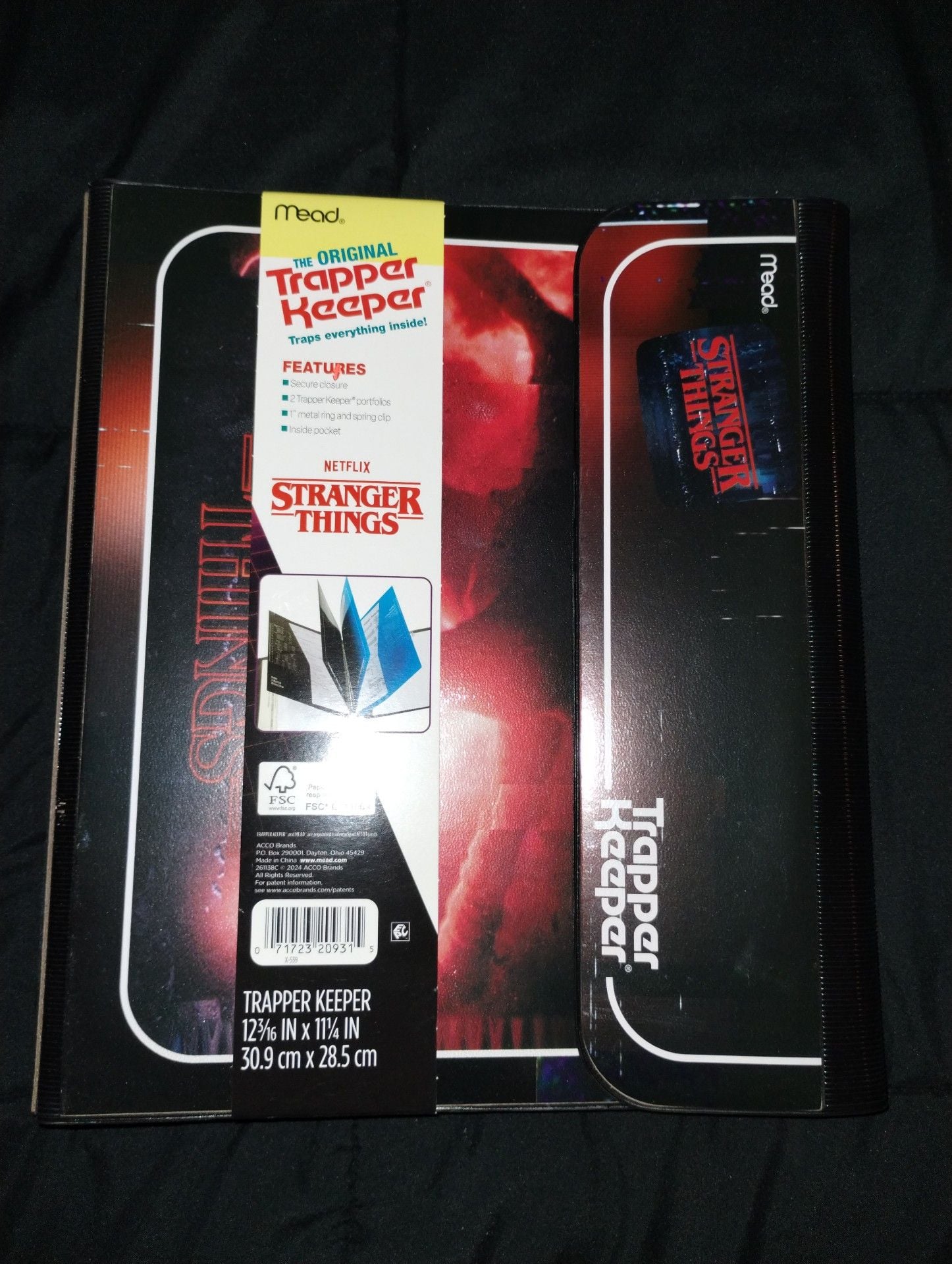 Mead The Original Trapper Keeper Stranger Things Netflix 1-Inch Ring Binder New 1