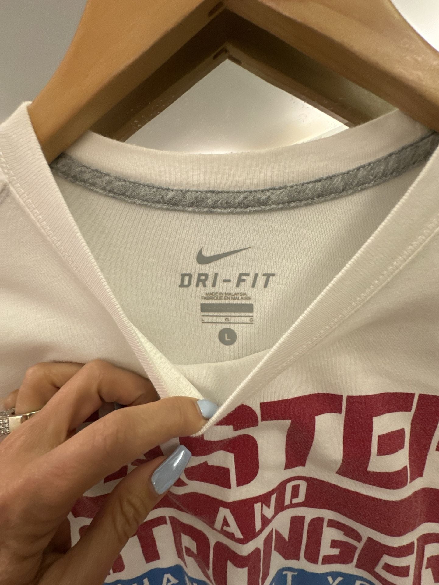 Nike Dri-Fit Faster and Stronger Than Last Year Graphic T-Shirt Size L 3