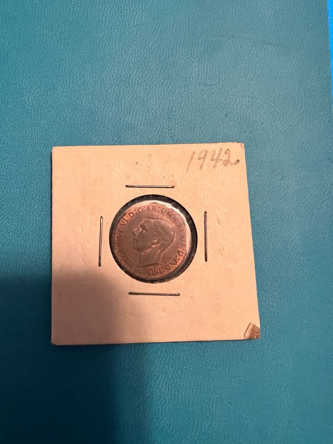 3 -1942 Great Britain Farthing’s King George VI Bronze Coin in Cardboard Holder 2