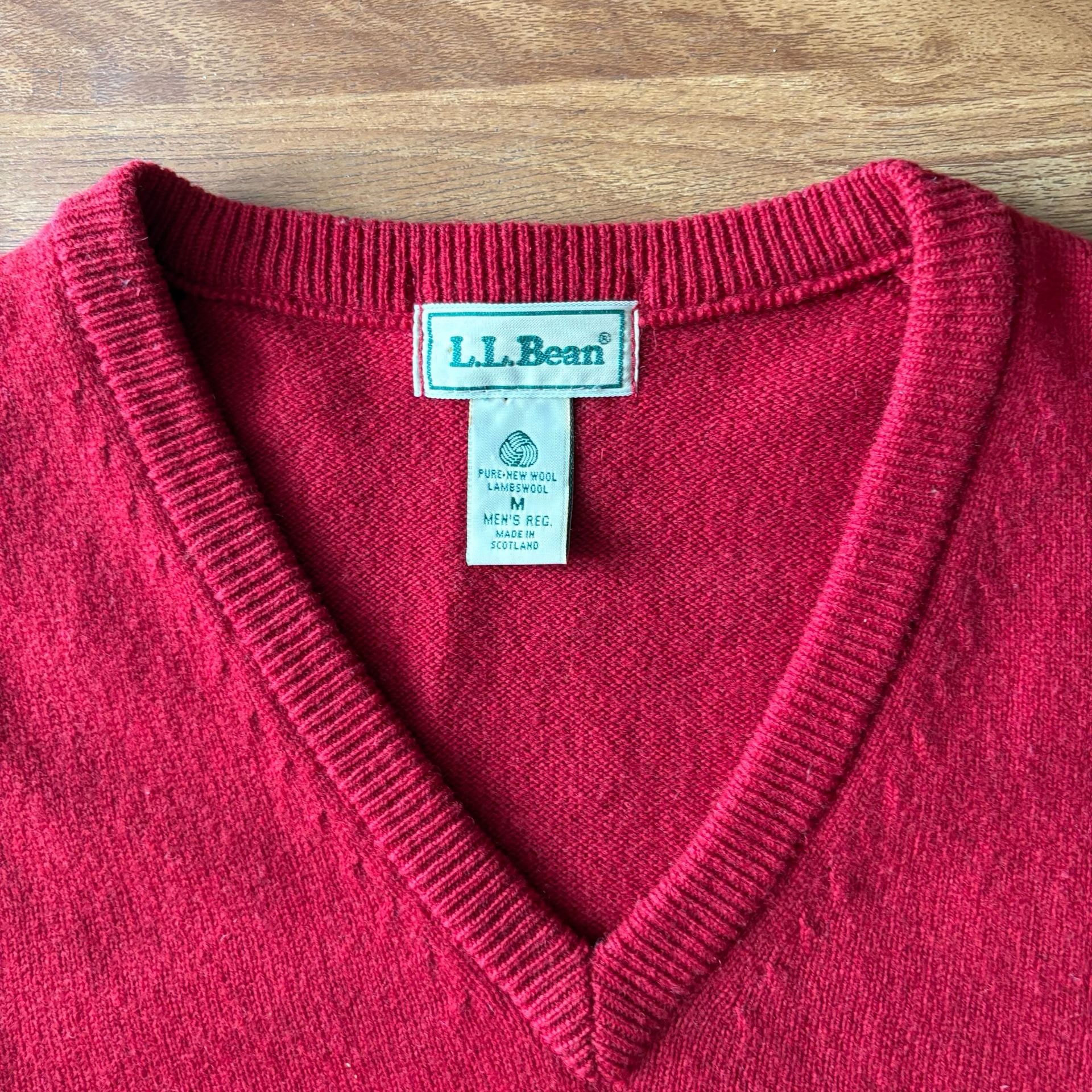 Vintage L.L. Bean Pure New Wool Lambswool V-Neck Sweater Vest Scotland M 3