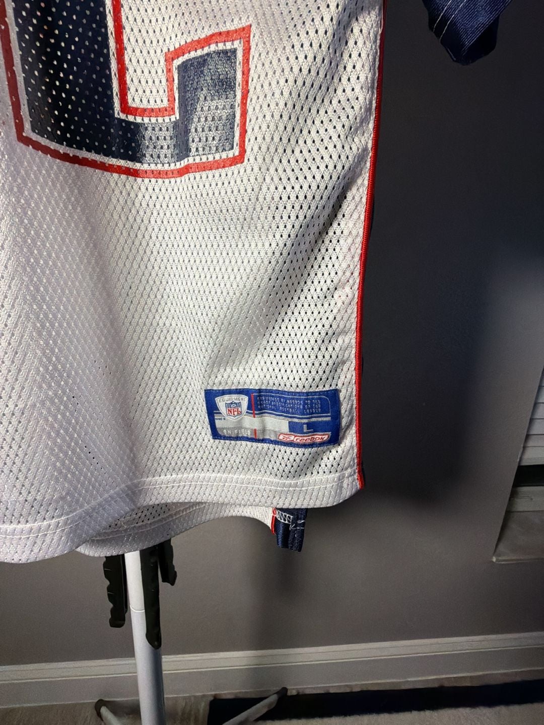 Reebok Tom Brady #12 New England Patriots White Away NFL Jersey Youth Size Large (14-16) 3