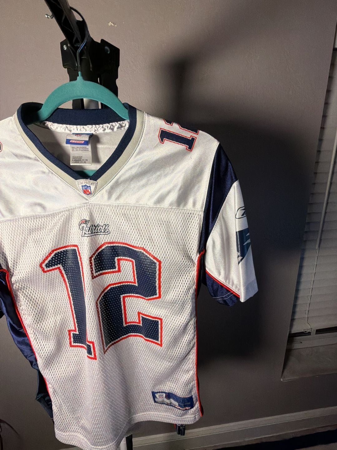 Reebok Tom Brady #12 New England Patriots White Away NFL Jersey Youth Size Large (14-16) 6