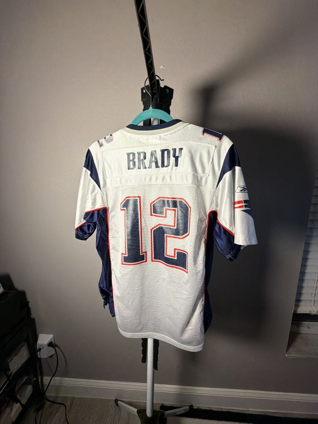 Reebok Tom Brady #12 New England Patriots White Away NFL Jersey Youth Size Large (14-16) 8