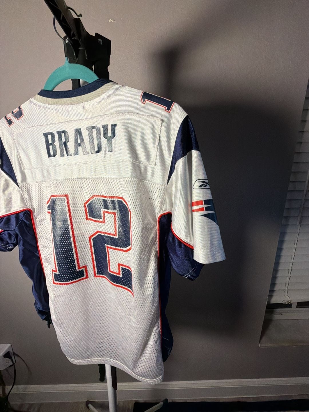 Reebok Tom Brady #12 New England Patriots White Away NFL Jersey Youth Size Large (14-16) 9