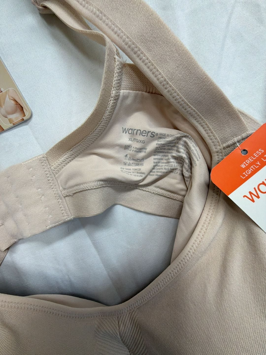 Warner's Blissful Benefits Underarm-Smoothing with Seamless Stretch Comfort Bra 3