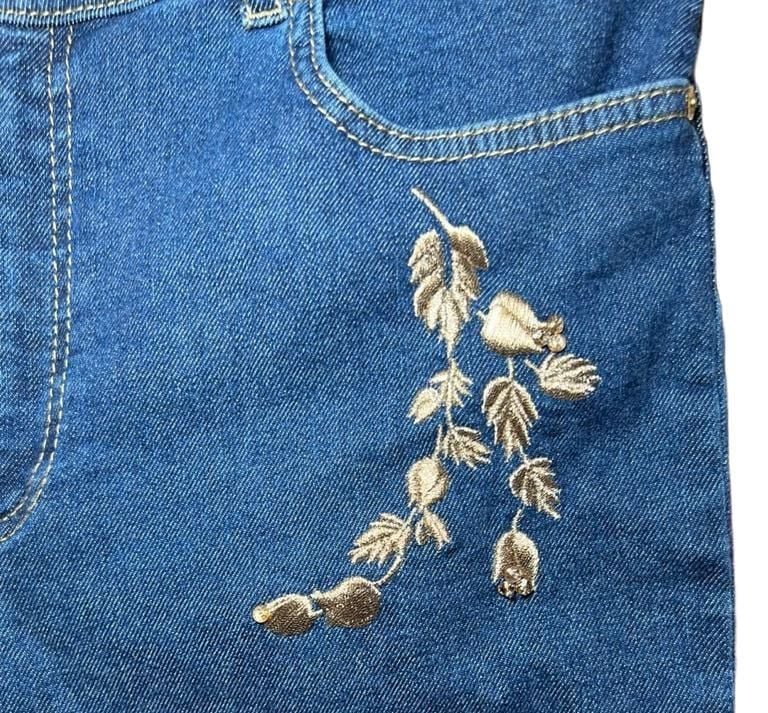 Escada Denim Jeans with Gold Embroidered Floral Vines and Sequins Size 40 5