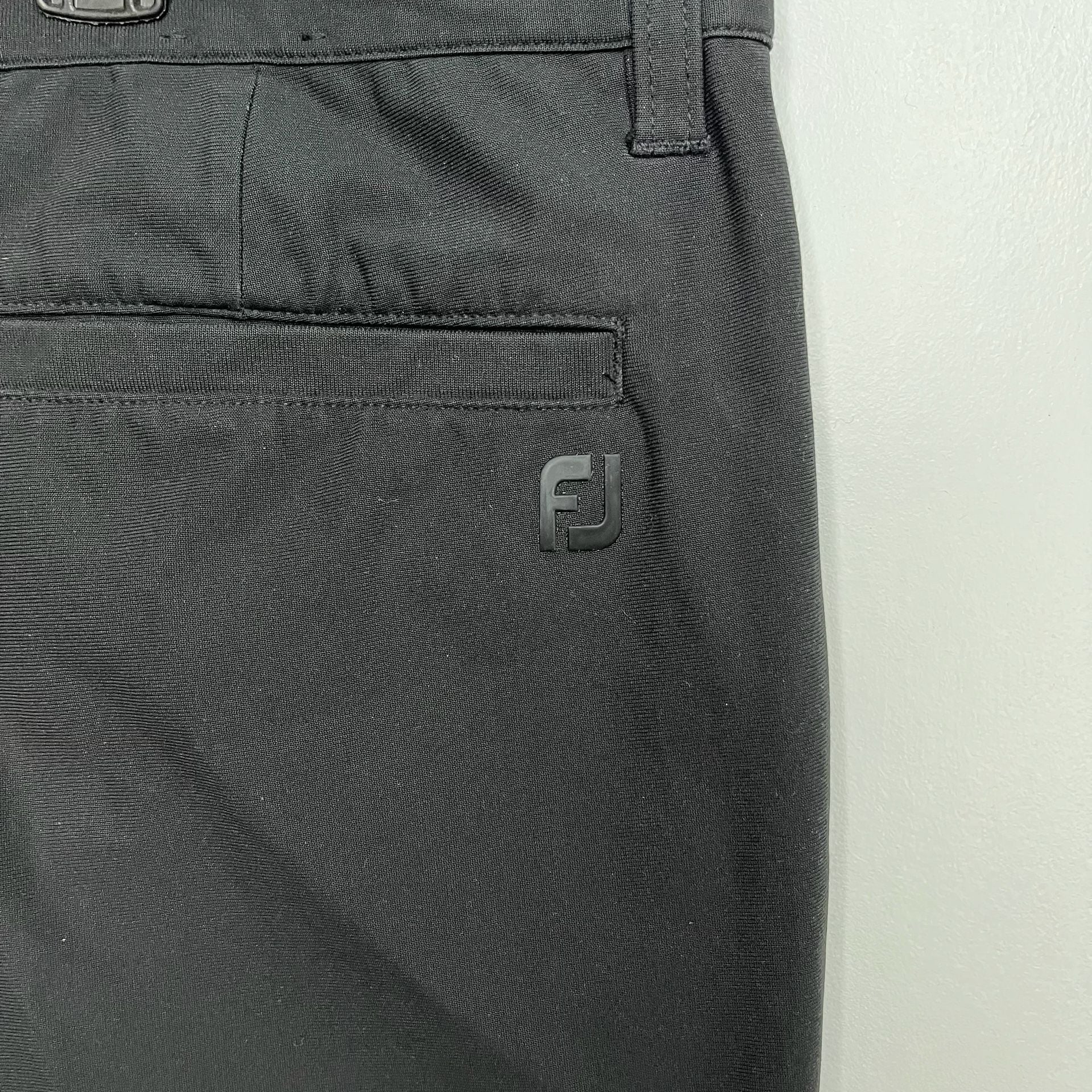 FootJoy Men's Lightweight Performance Black Golf Shorts 14