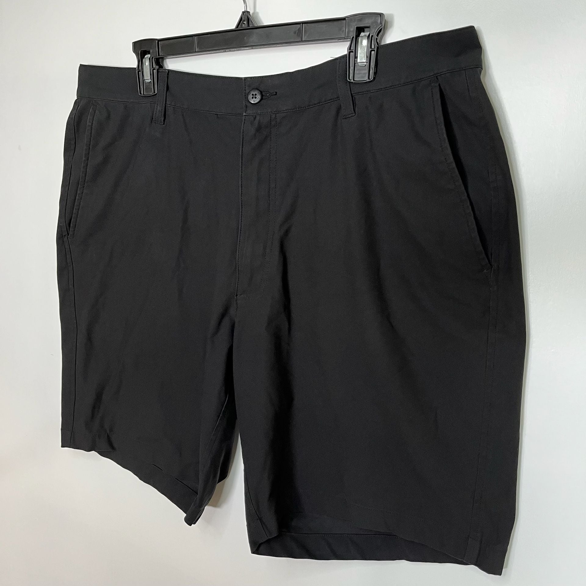 FootJoy Men's Lightweight Performance Black Golf Shorts 7