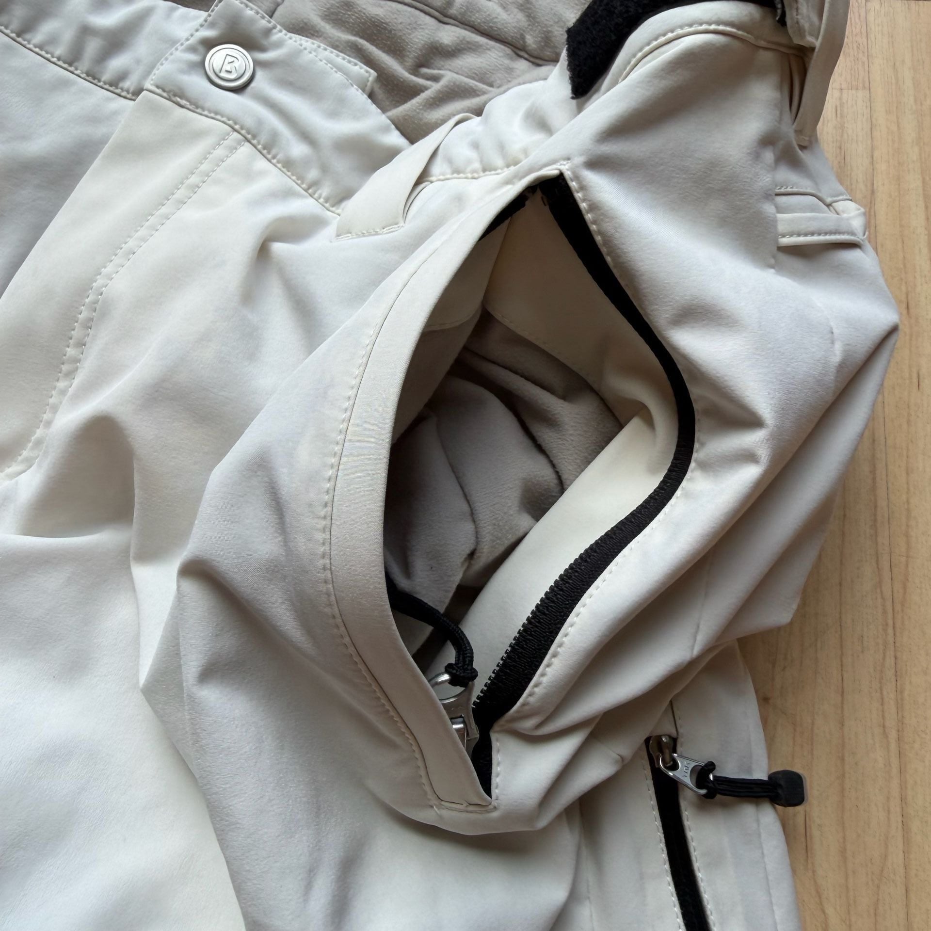Bogner Fire + Ice Beige and Black Ski Snowboard Pants 6
