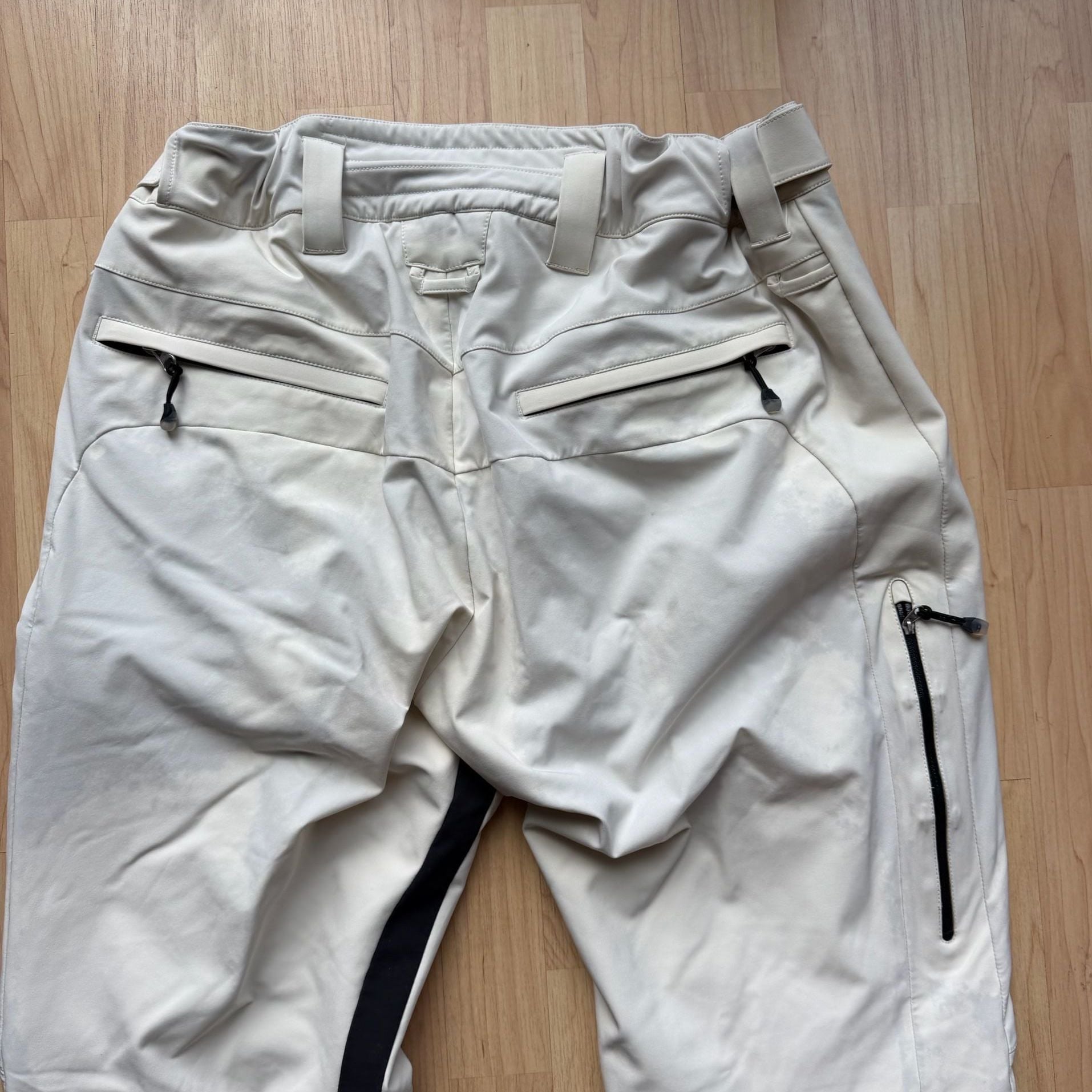 Bogner Fire + Ice Beige and Black Ski Snowboard Pants 11