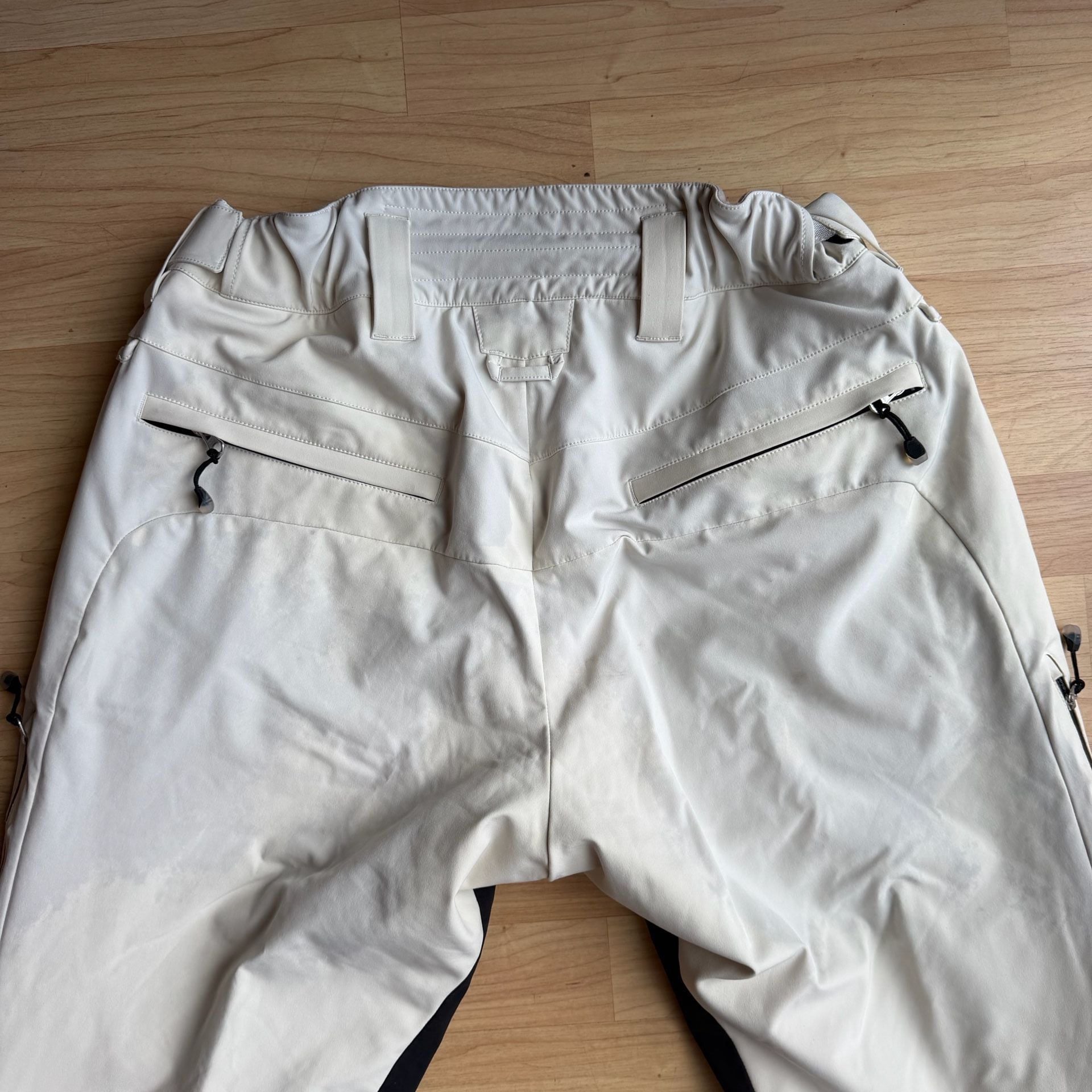 Bogner Fire + Ice Beige and Black Ski Snowboard Pants 15