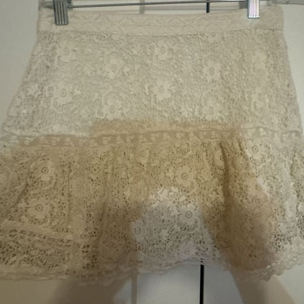 LoveShackFancy Elodie Tiered Lace Mini Skirt in Natural