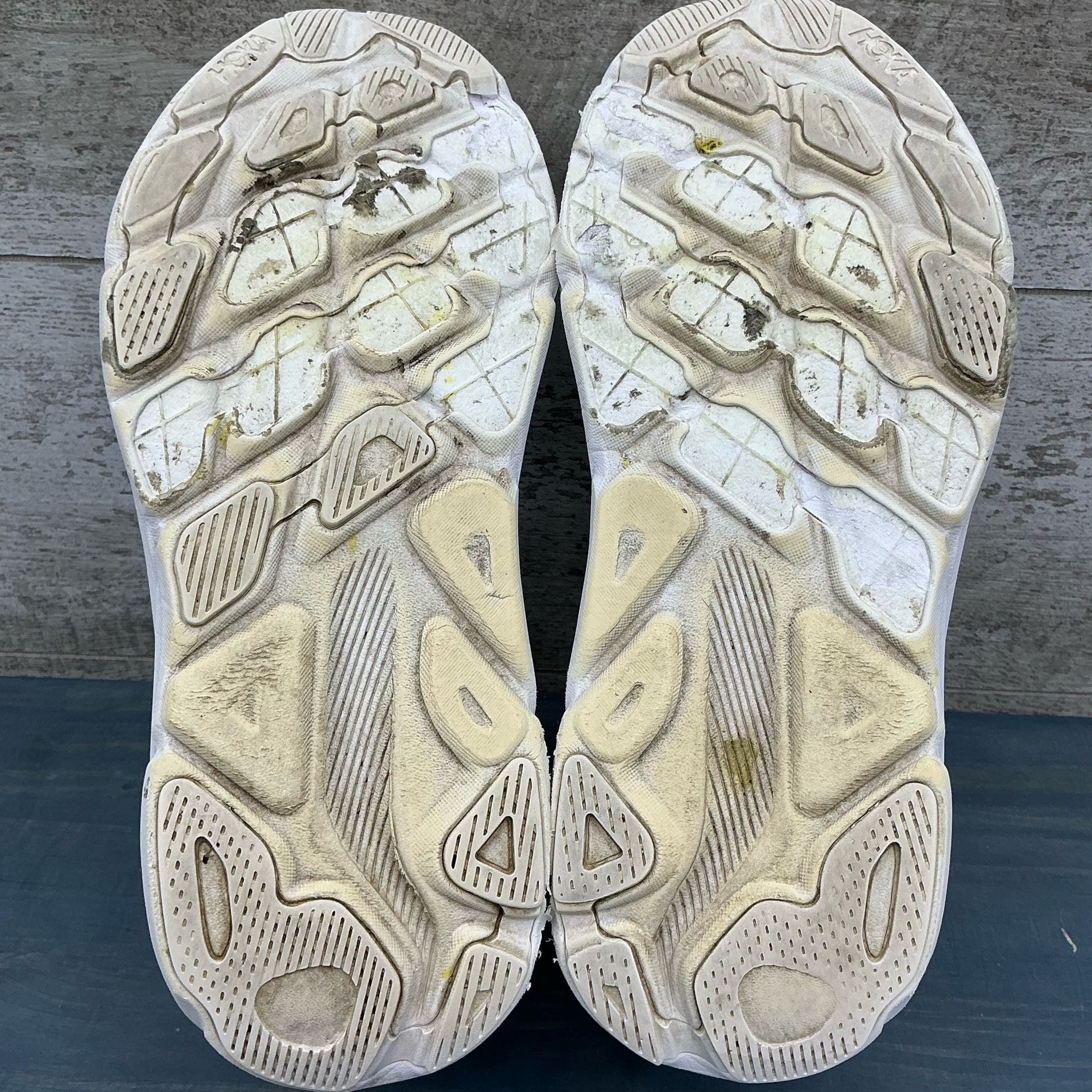 HOKA Clifton 9 Wide White Running Shoes Women's Size 10D 9