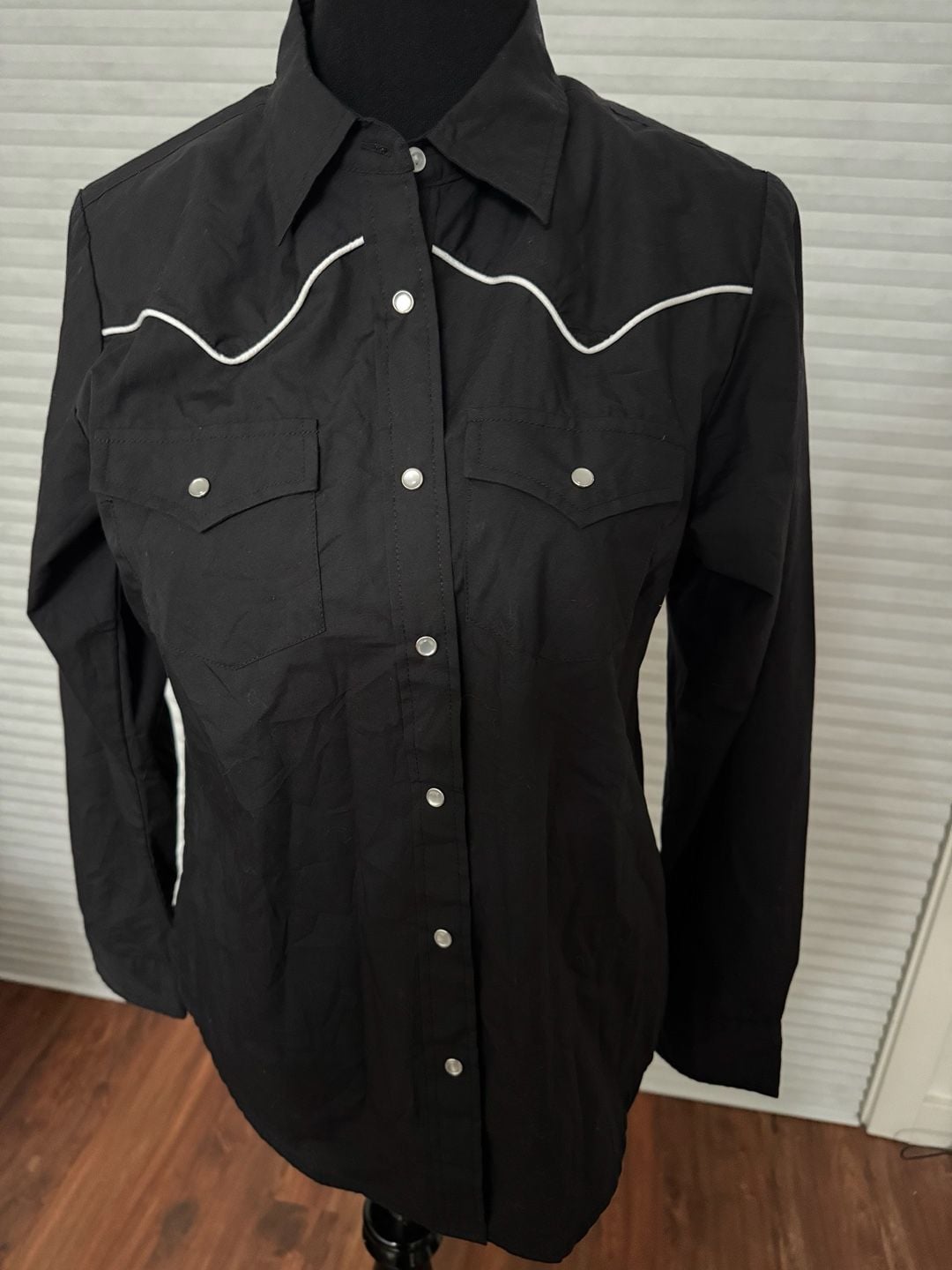 Cumberland Outfitters by Ely Black Western Pearl Snap Shirt with White Piping 3